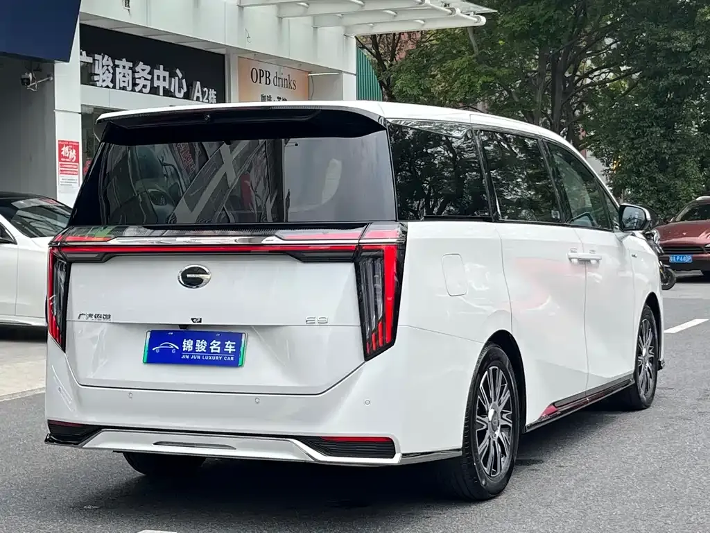 GAC Motor Trumpchi E9 — фото 5