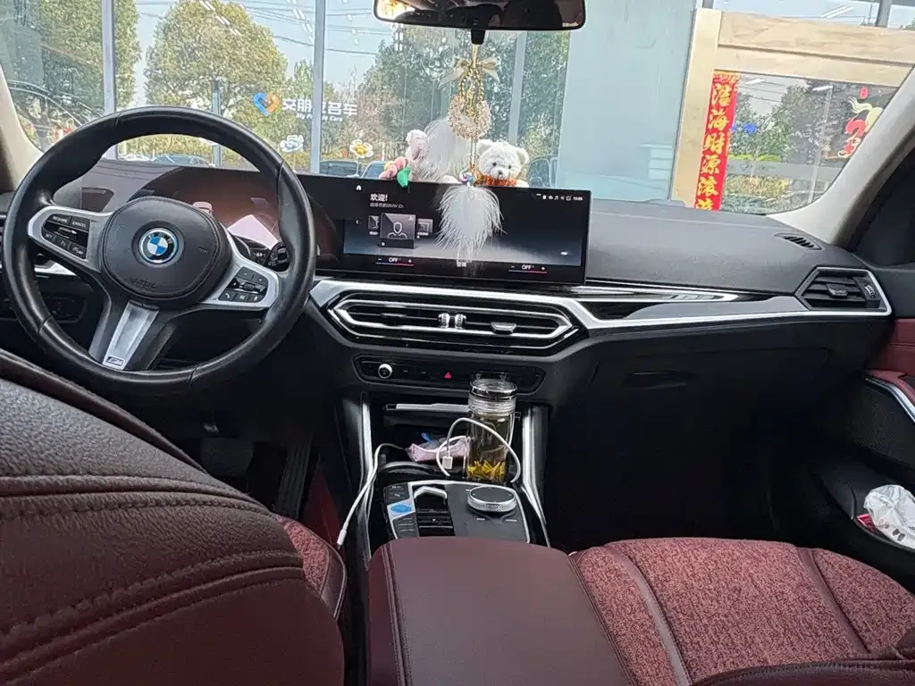 BMW i3 — фото 9