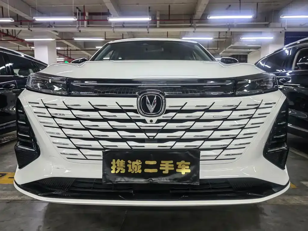Changan CS75PLUS — фото 8