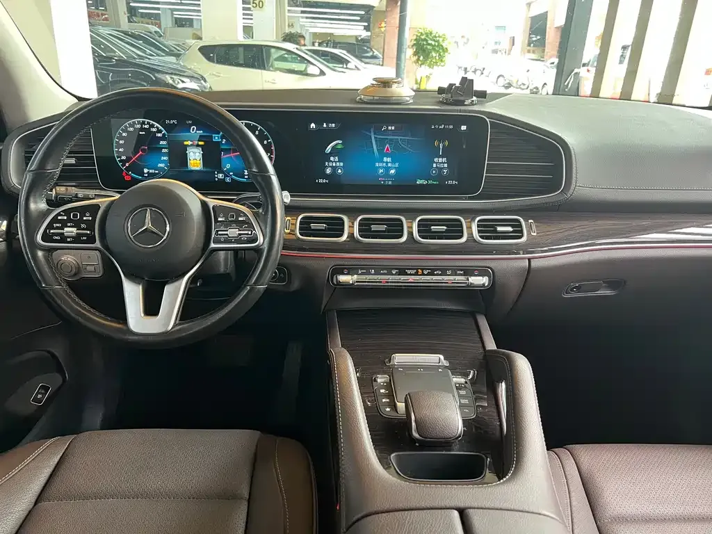 Mercedes-Benz GLE — фото 5
