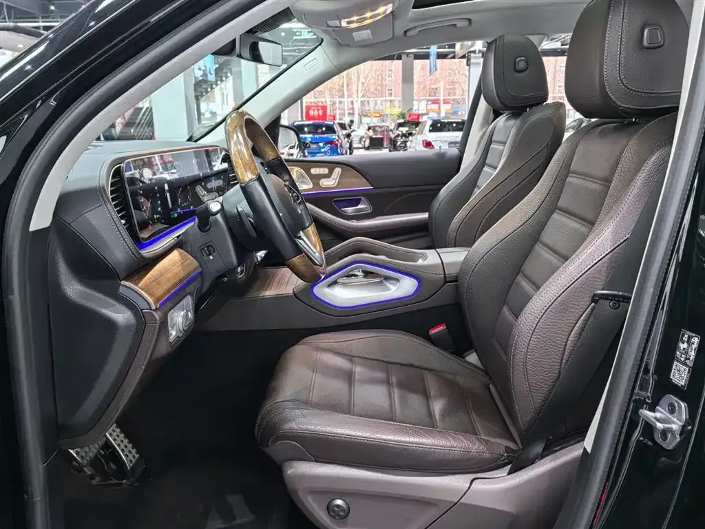 Mercedes-Benz GLS — фото 3
