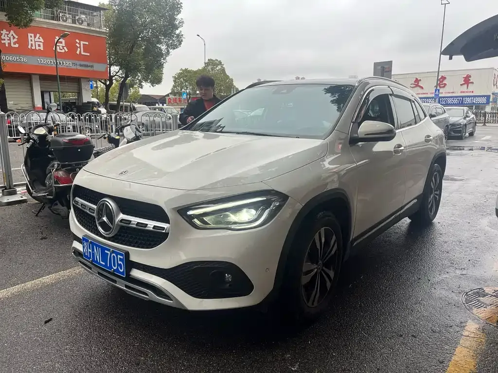 Mercedes-Benz GLA — фото 5