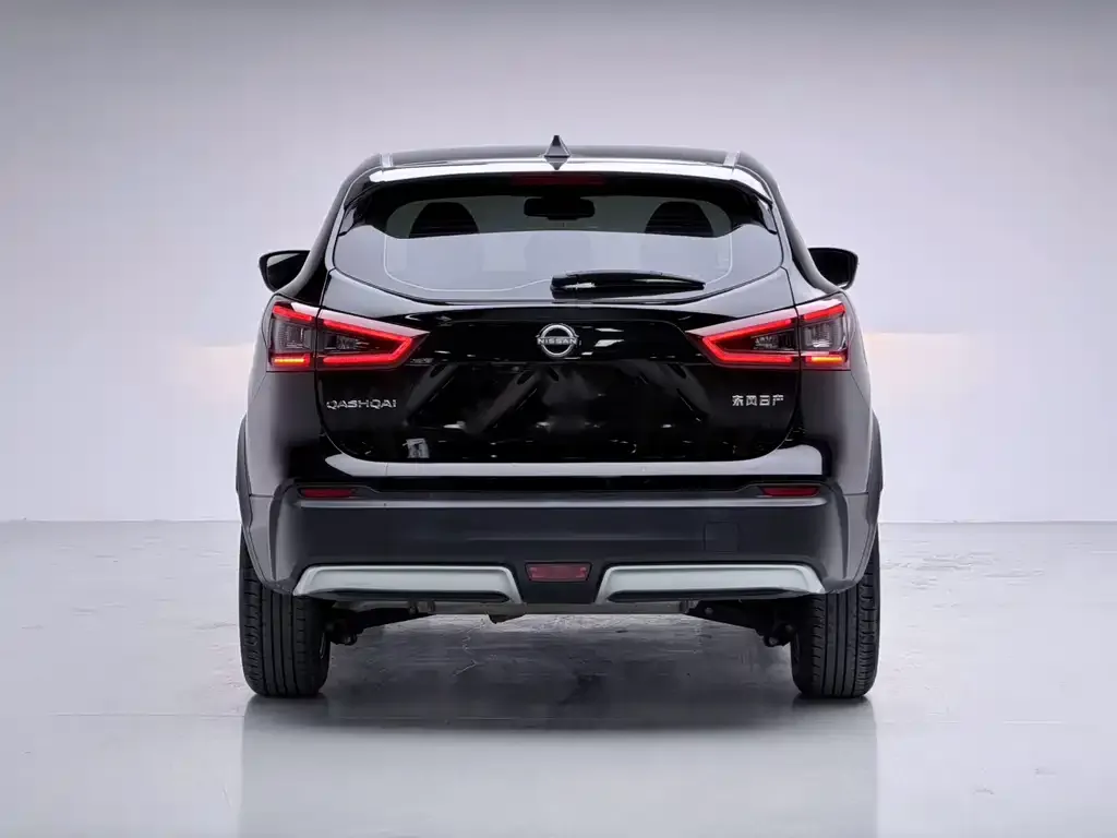 Nissan Qashqai — фото 6