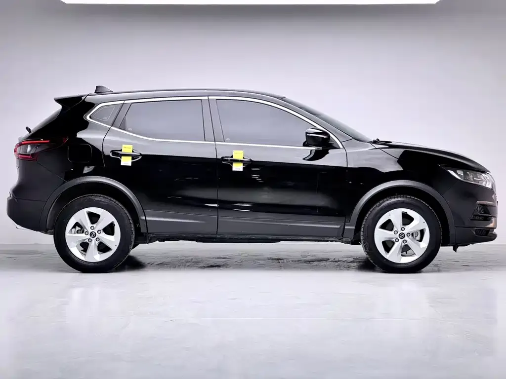 Nissan Qashqai — фото 5