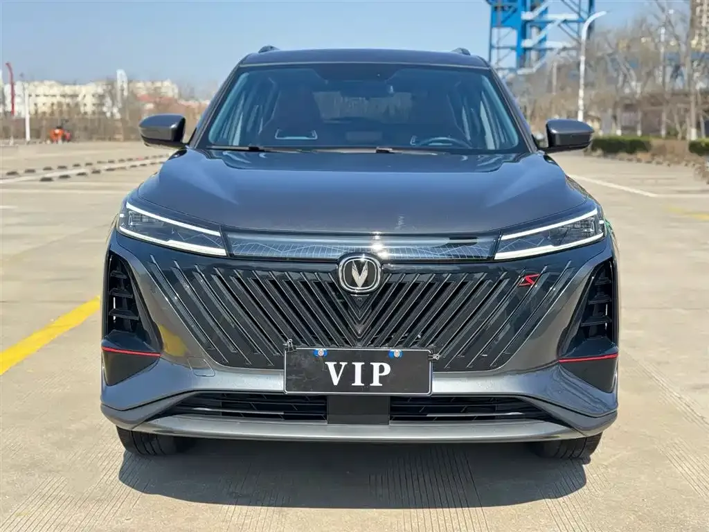 Changan CS75PLUS — фото 4