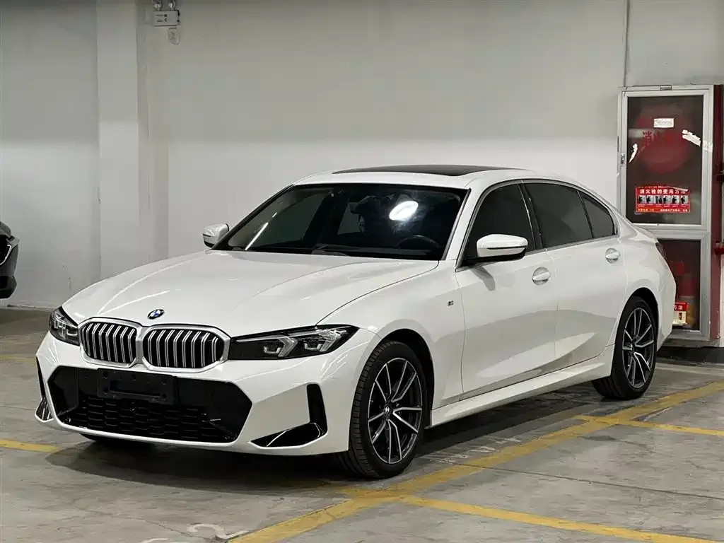 BMW 3 Series — фото 1