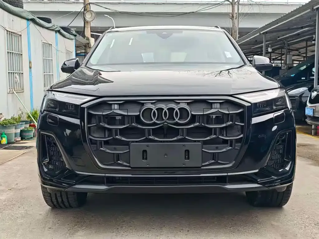 Audi Q7 — фото 4