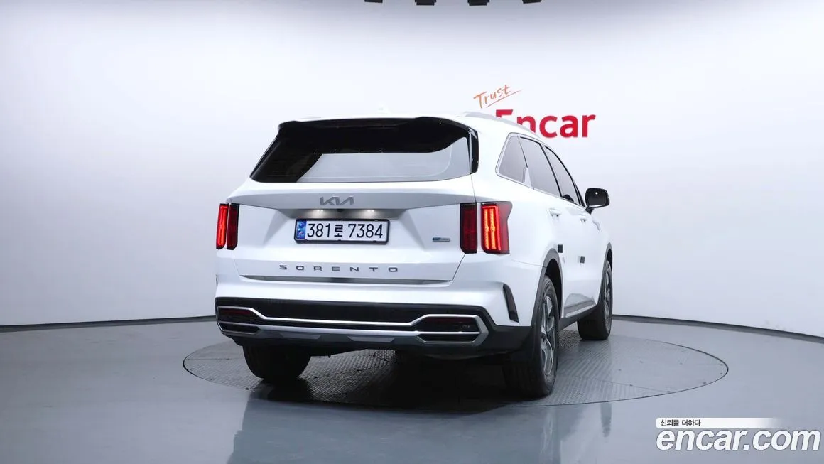 Kia Sorento — фото 8