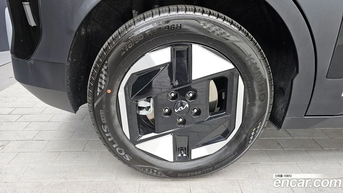 Kia EV3 — фото 3