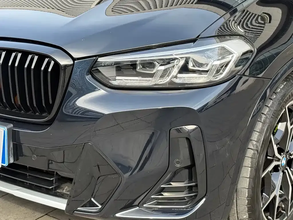 BMW X3 — фото 9