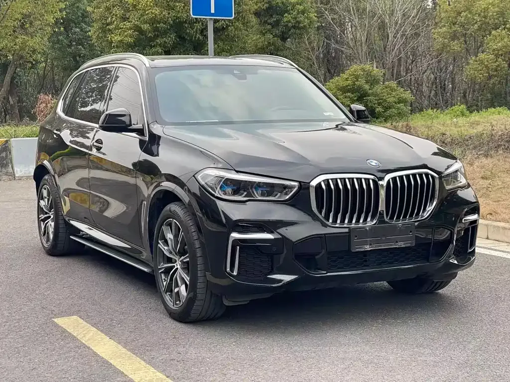 BMW X5 — фото 7