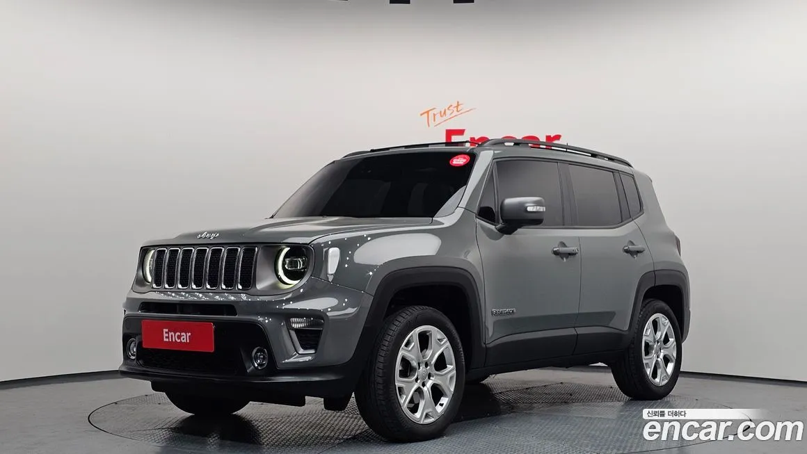 Jeep Renegade — фото 1