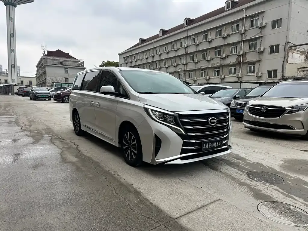 GAC Motor Trumpchi M8 — фото 9