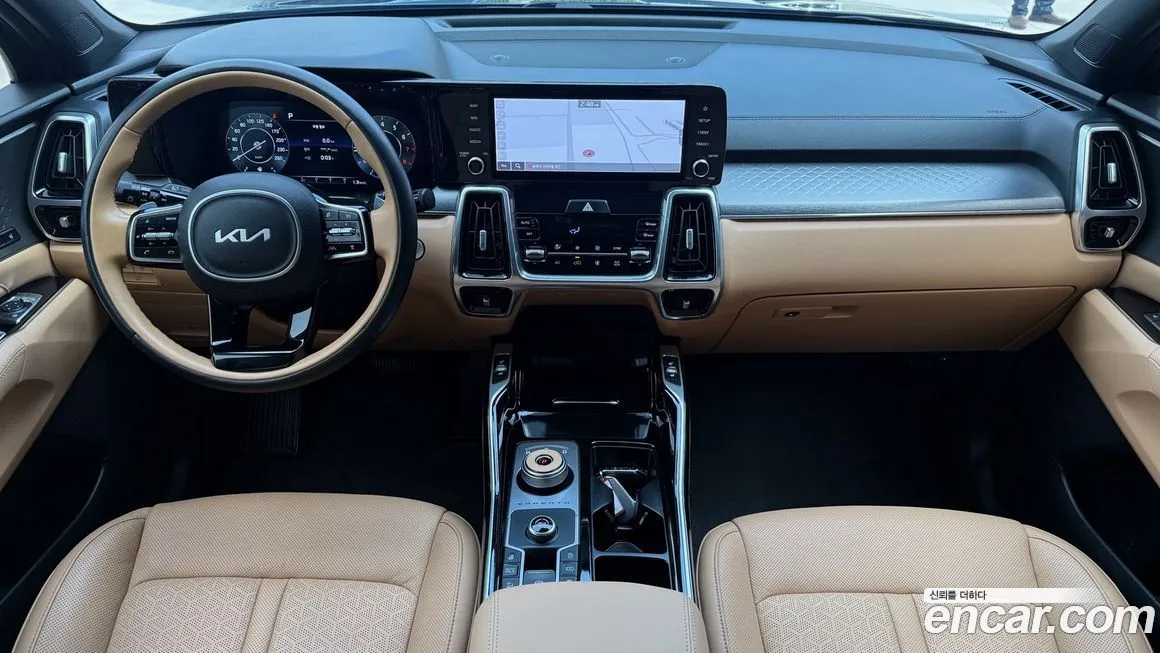 Kia Sorento — фото 9