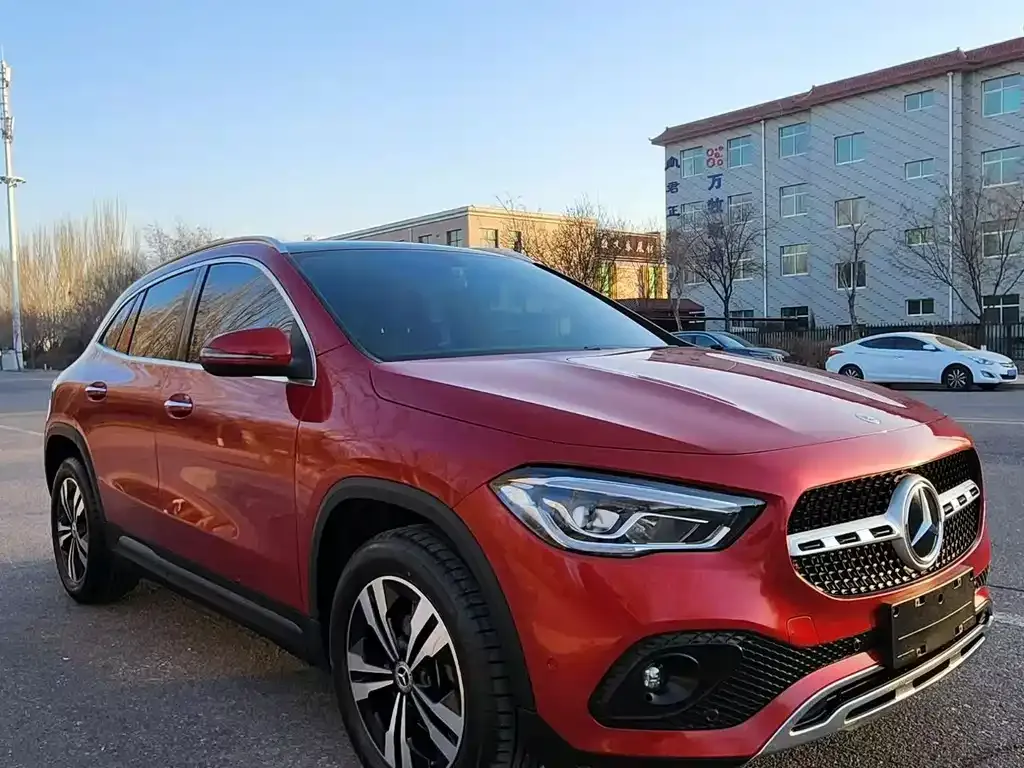 Mercedes-Benz GLA — фото 3