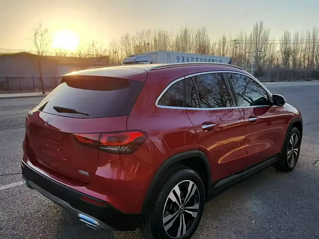 Mercedes-Benz GLA — фото 2