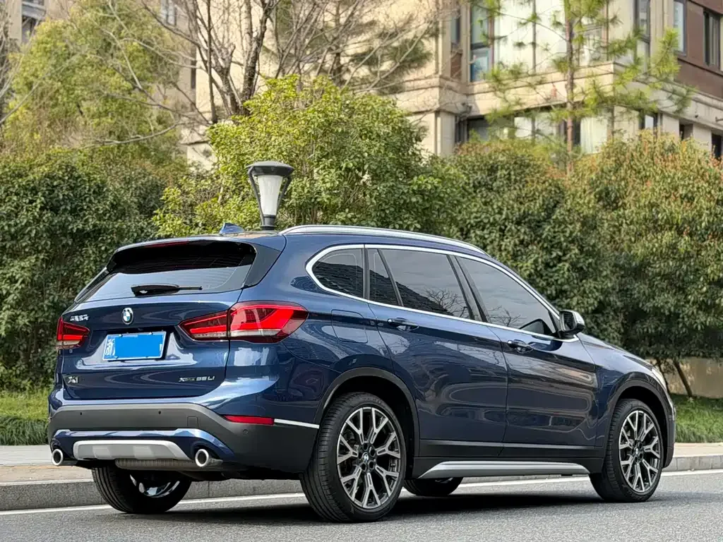 BMW X1 — фото 4