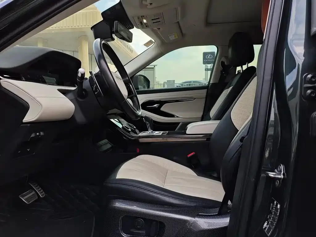Land Rover Evoque — фото 9