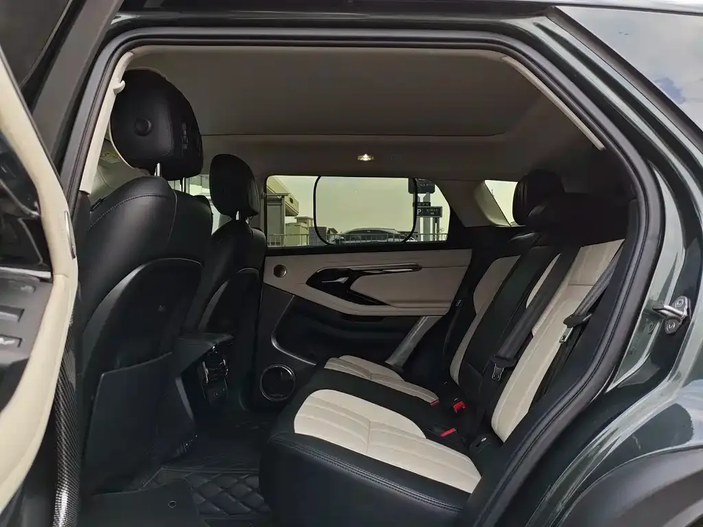 Land Rover Evoque — фото 6