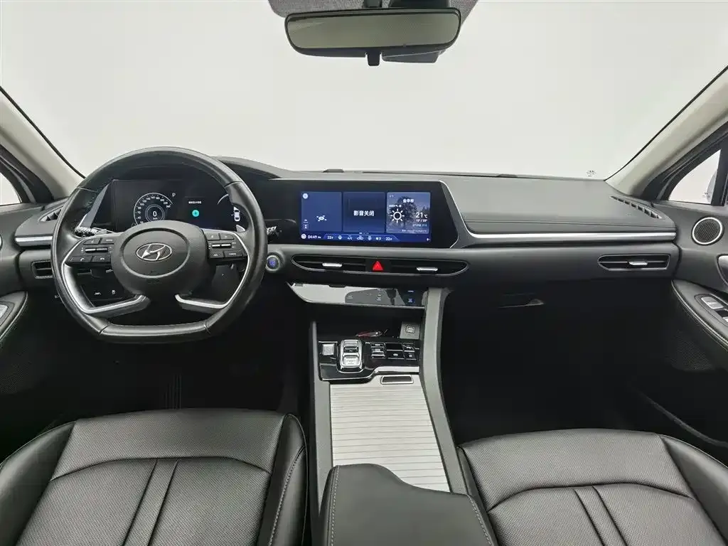 Hyundai Sonata — фото 7