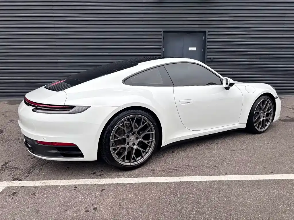 Porsche 911 — фото 8
