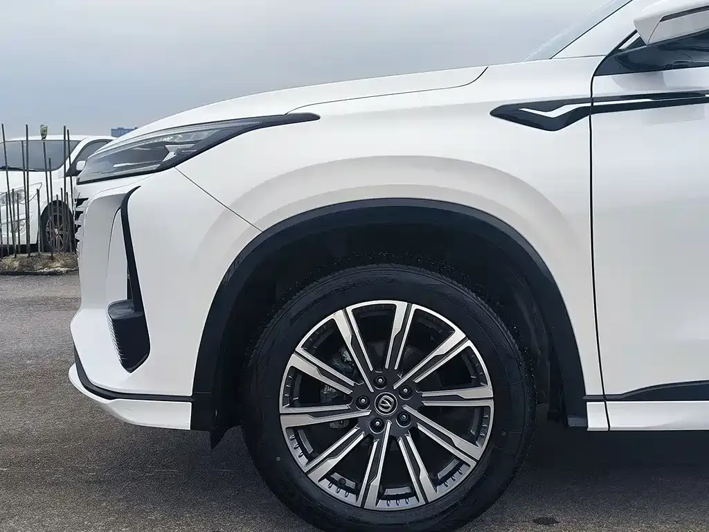Changan CS75PLUS — фото 9