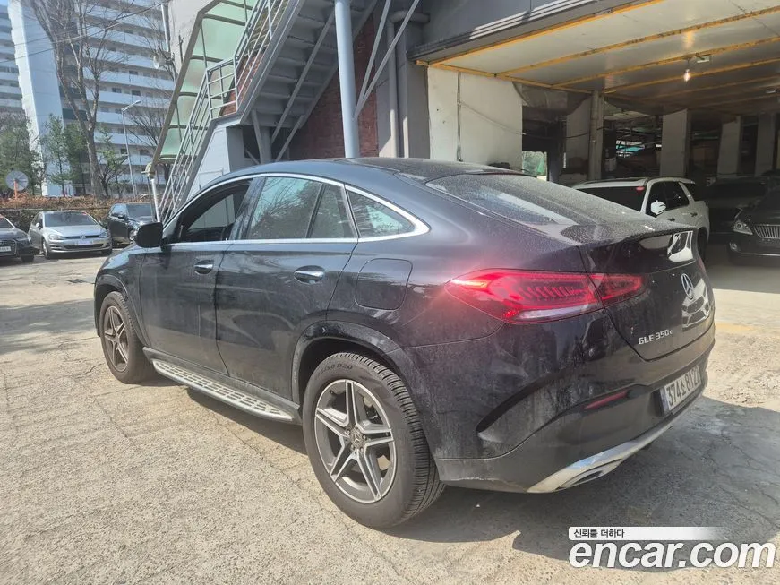 Mercedes-Benz GLE-Class — фото 7