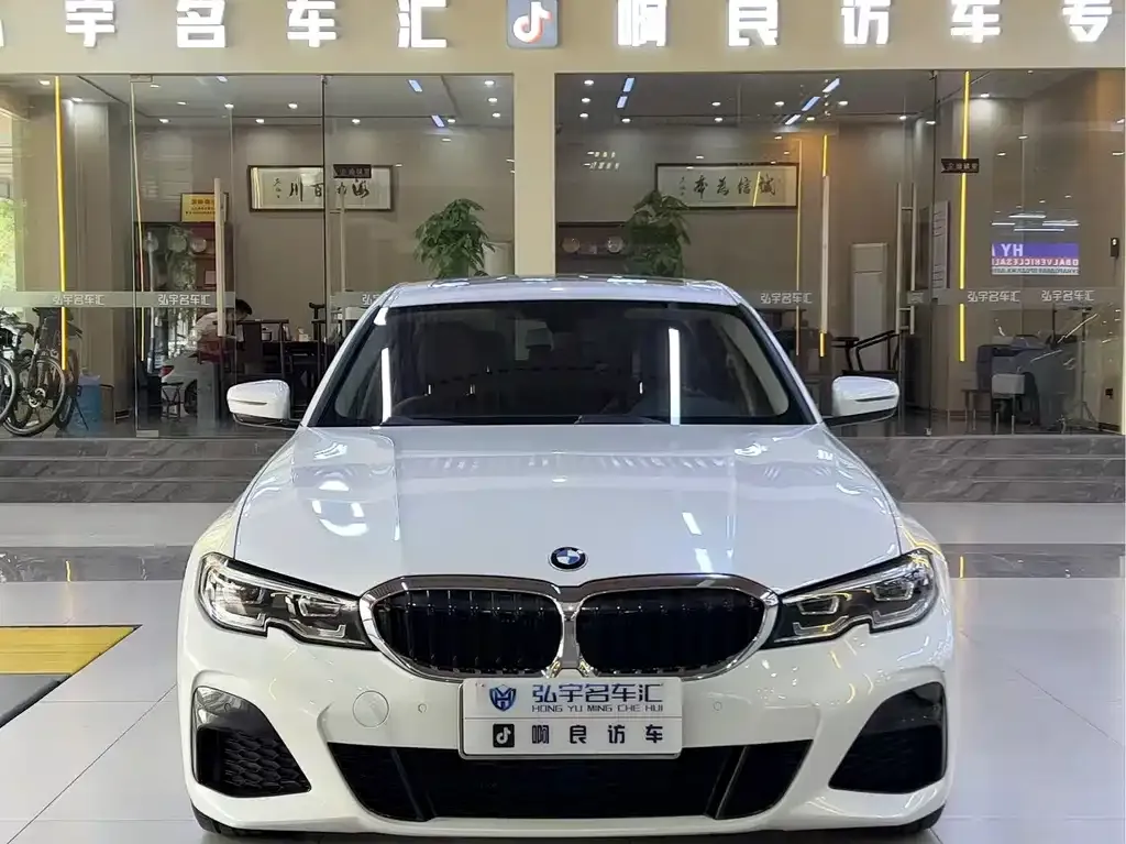 BMW 3 Series — фото 1