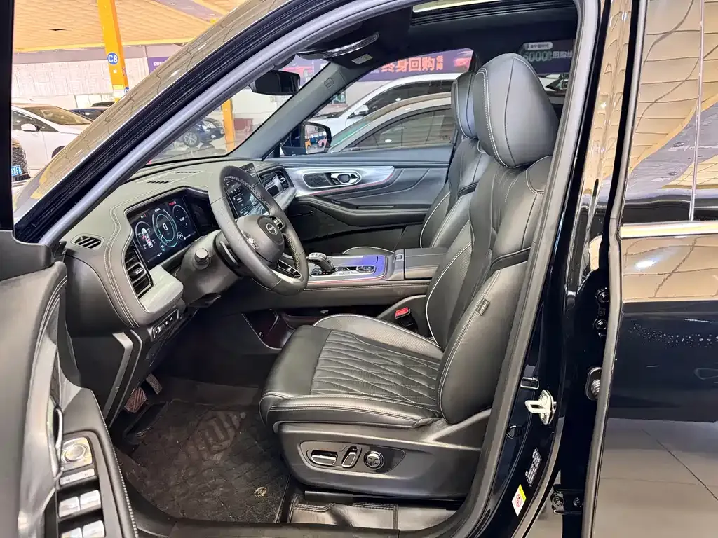 GAC Motor Trumpchi GS8 — фото 9