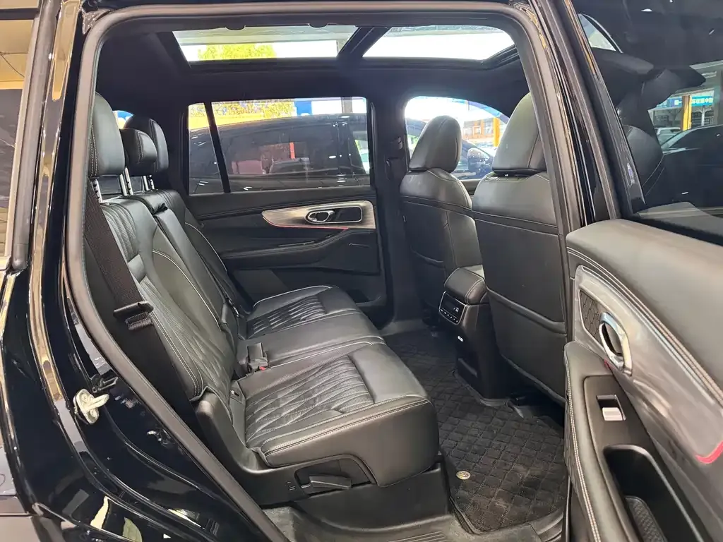 GAC Motor Trumpchi GS8 — фото 5