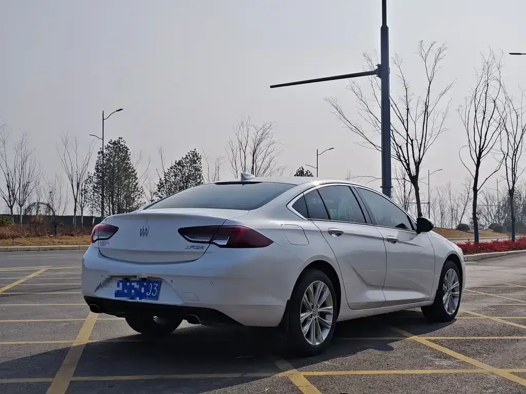 Buick Regal — фото 6