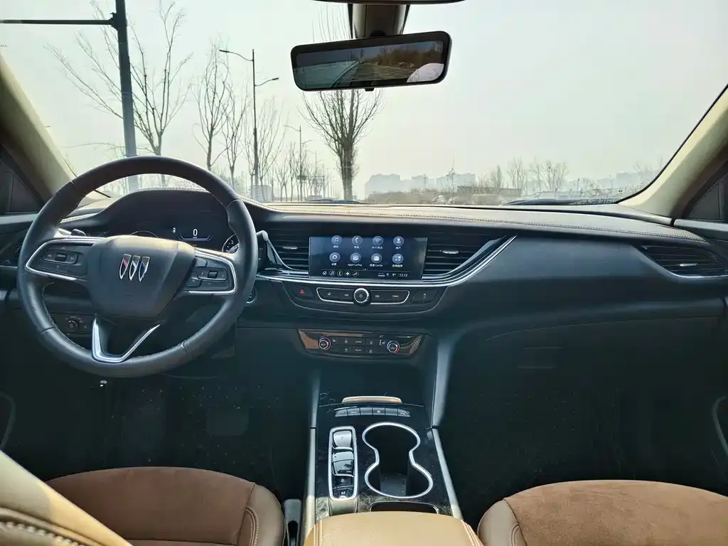Buick Regal — фото 10