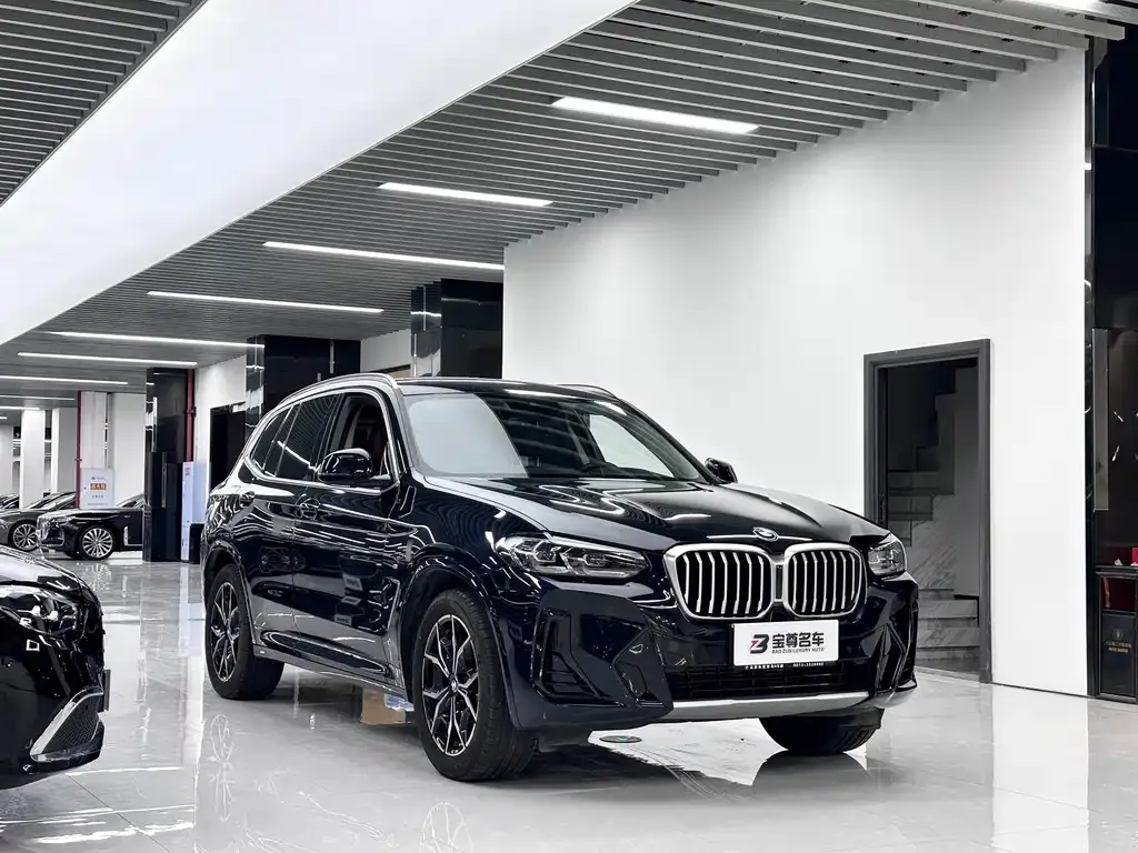 BMW X3 — фото 7