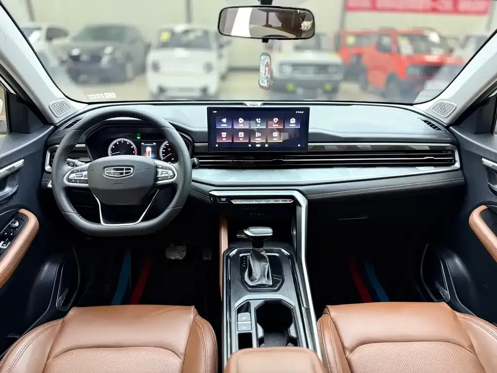 Geely Vision X6 — фото 10