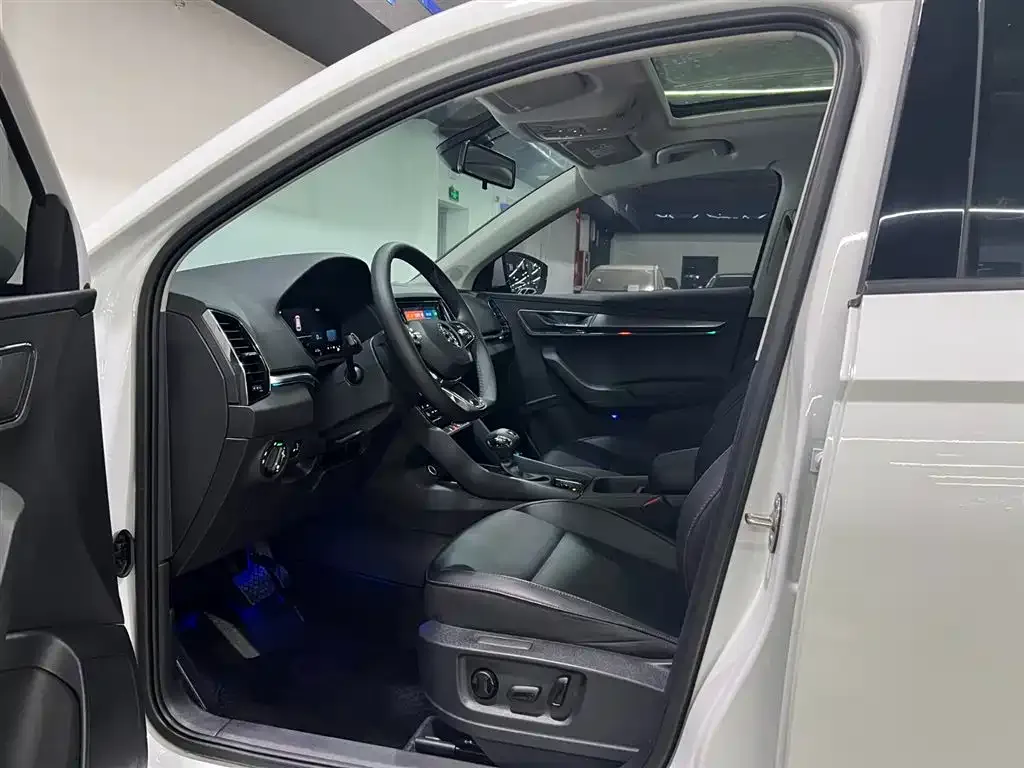 Skoda Karoq — фото 5