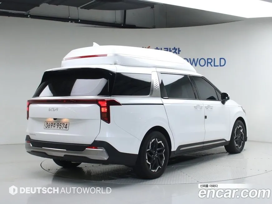Kia Carnival — фото 10