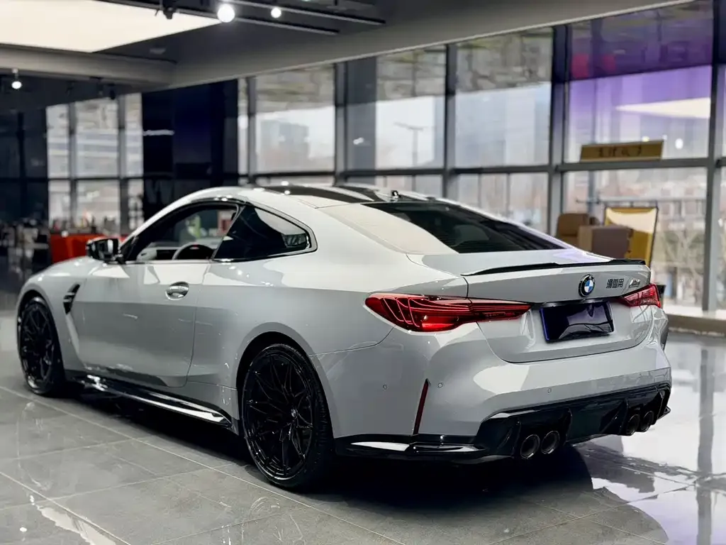 BMW M4 — фото 6