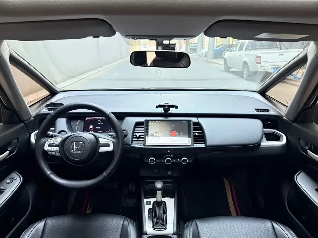 Honda Fit — фото 6