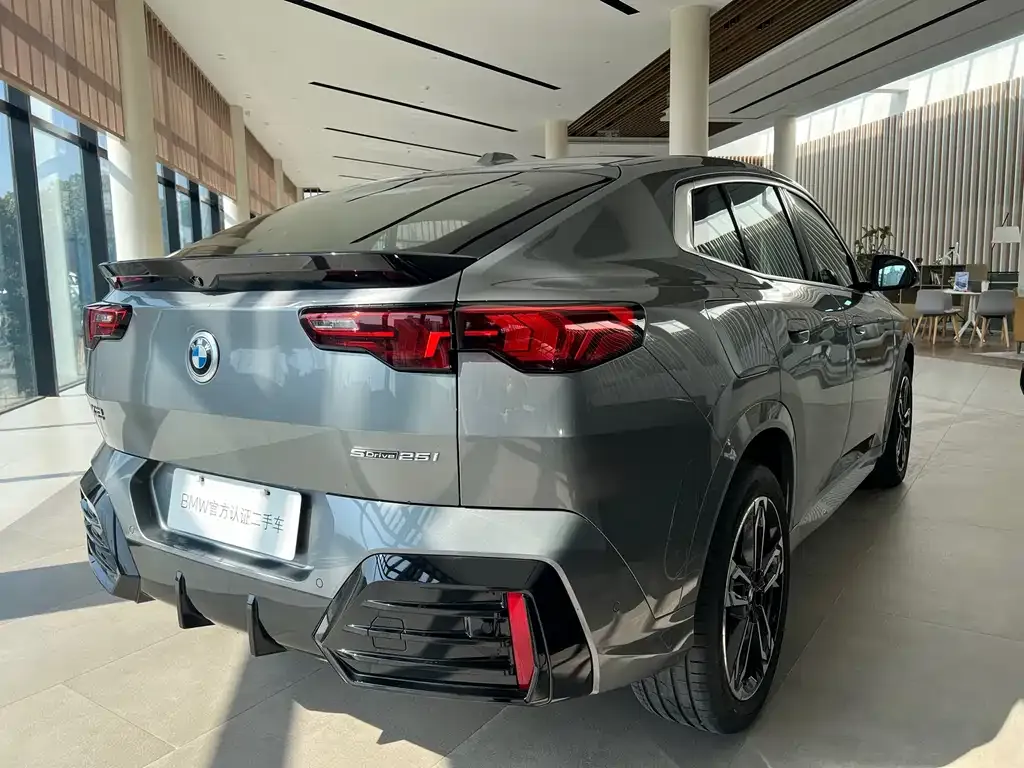 BMW X2 (Import) — фото 7