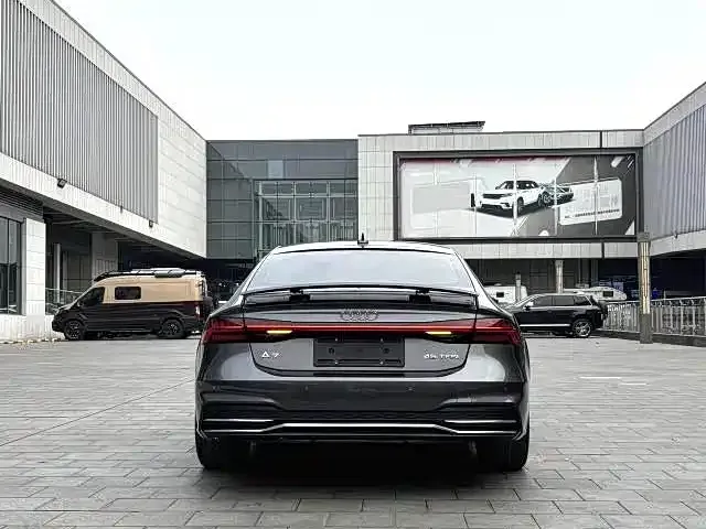 Audi A7 — фото 6