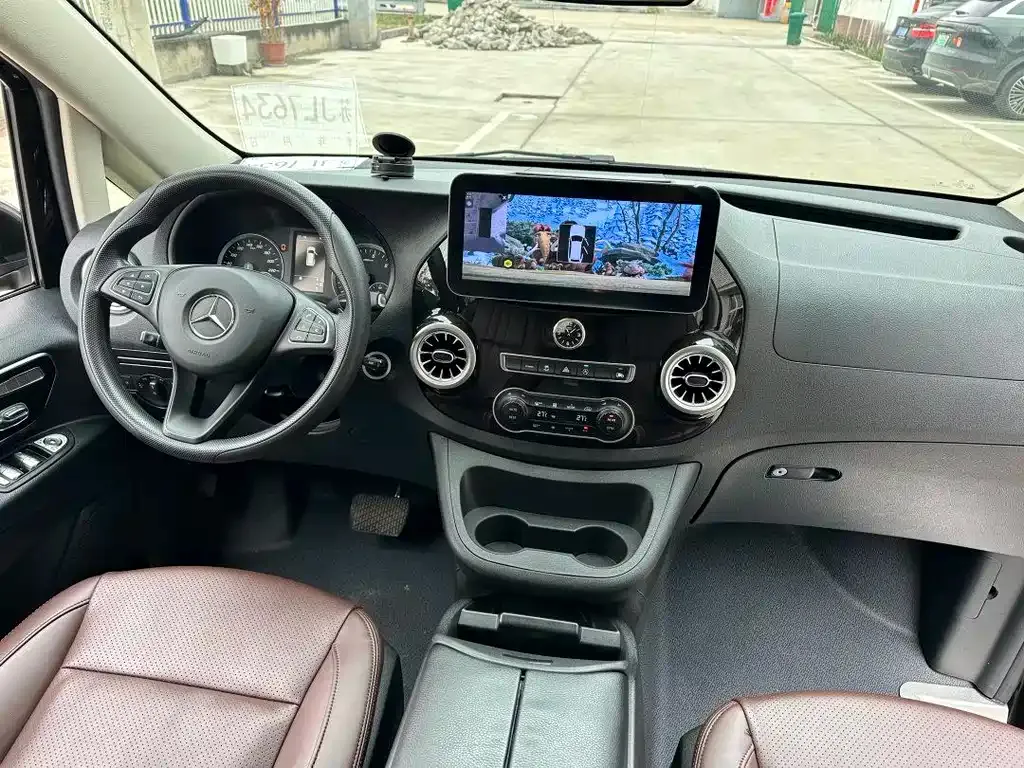 Mercedes-Benz Vito — фото 7