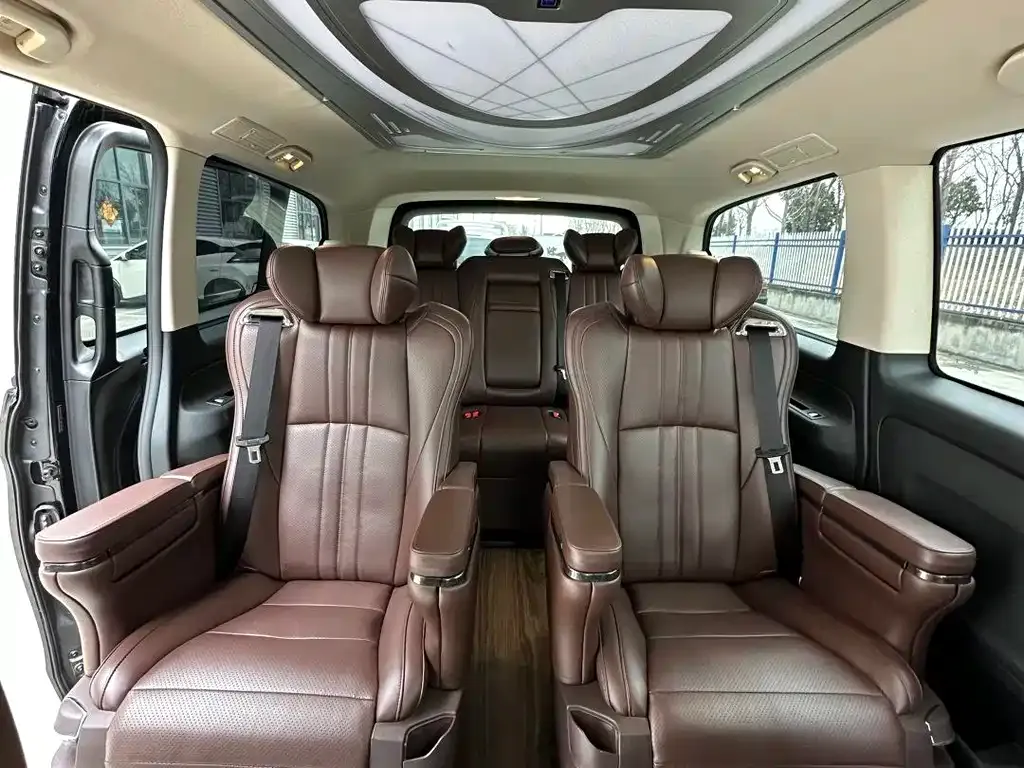 Mercedes-Benz Vito — фото 6