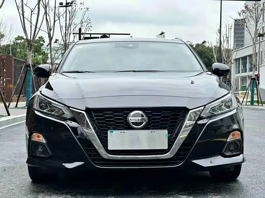 Nissan Teana — фото 6
