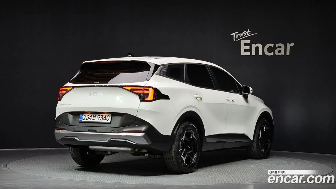 Kia Sportage — фото 6