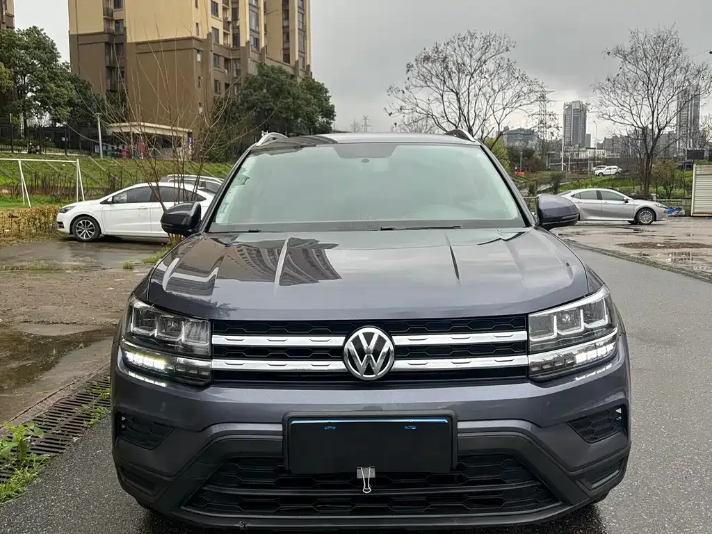 Volkswagen Tharu — фото 3