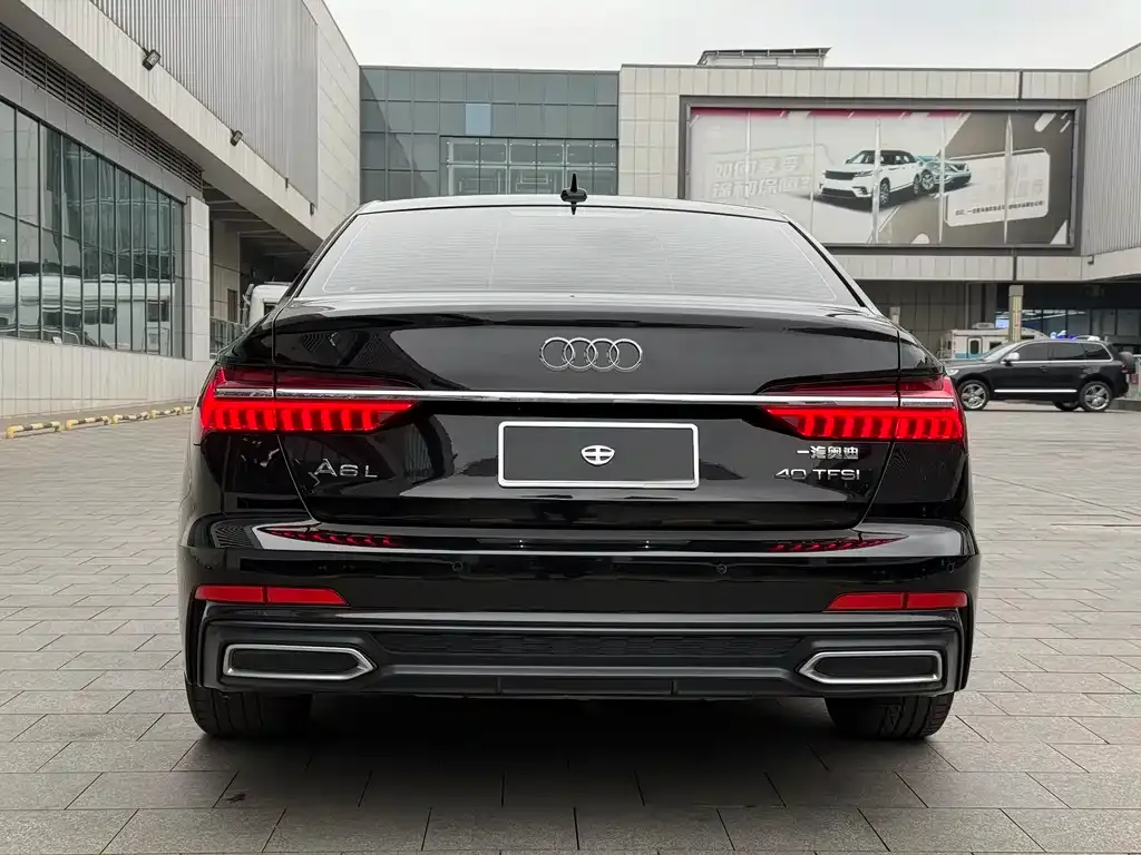 Audi A6L — фото 6