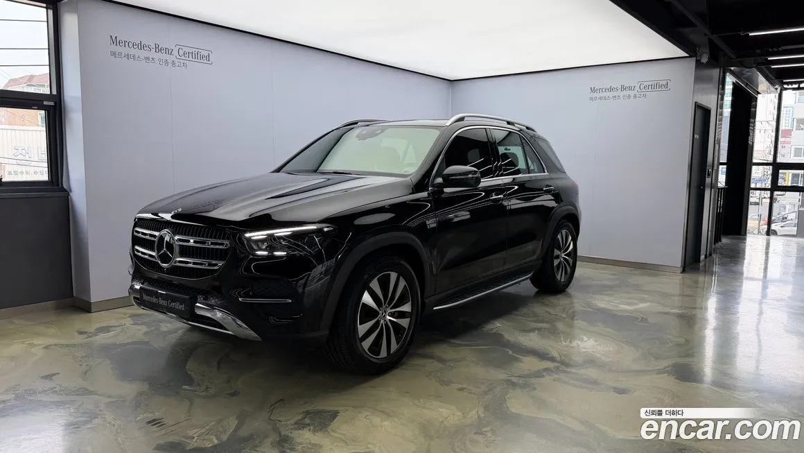 Mercedes-Benz GLE-Class — фото 1