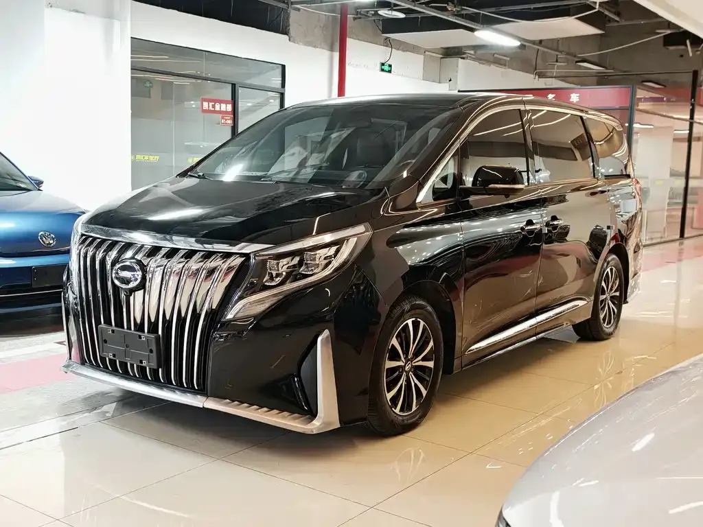 GAC Motor Trumpchi M8 — фото 1