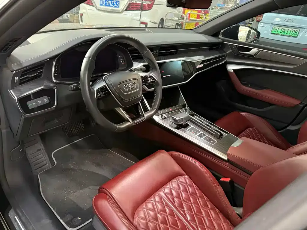 Audi A7L — фото 4