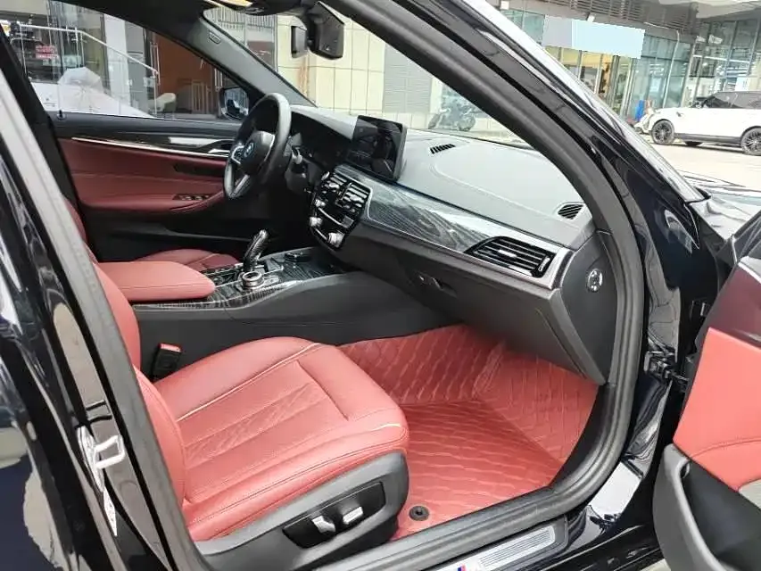 BMW 5 Series New Energy — фото 2